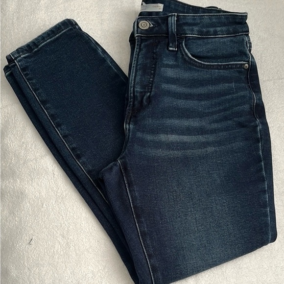 LC LAUREN CONRAD curvy skinny 8s Women's Dark Blue Jeans used good condition - Picture 3 of 11